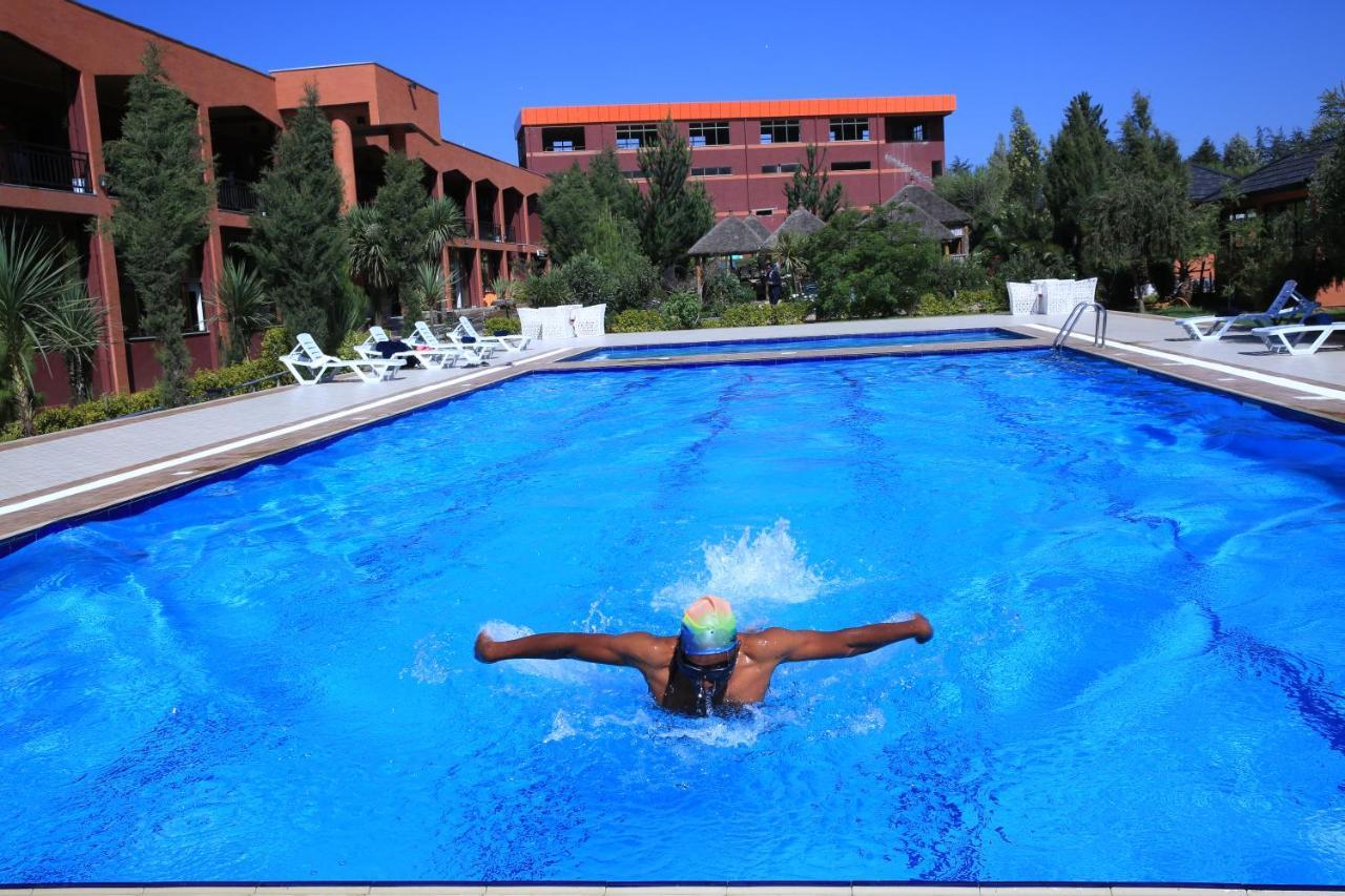 Yaya Africa Athletics Village Sululta Exteriör bild